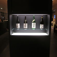 羽田空港国際線 ANAラウンジ (110番ゲート付近)