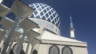 ガイドしていただきながらゆっくり見学できます