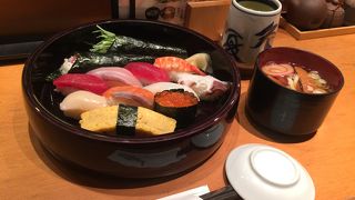 本日のにぎり1.5人前！