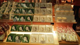 羽田限定商品あり