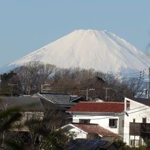 山ノ内八雲神社から見える富士山。