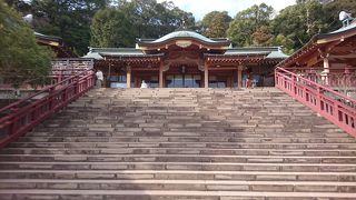 石段がものすごく長く続いていました。