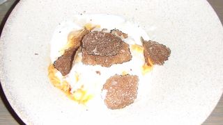 カジュアルなフレンチレストラン