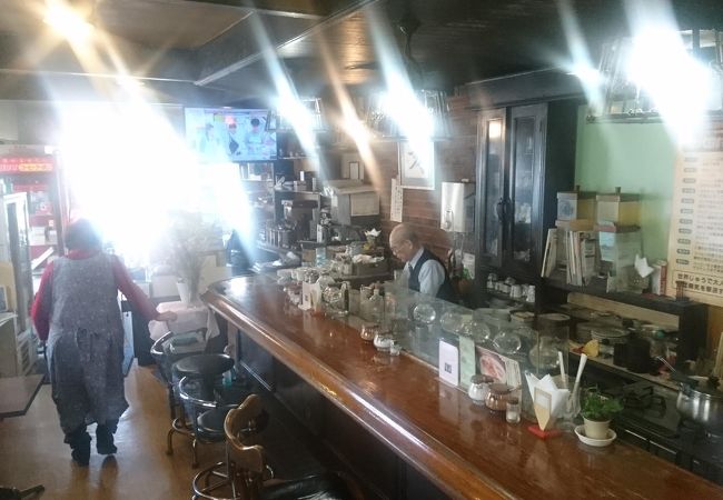 老夫妻のやっている喫茶店