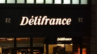 光サイフォンで淹れてくれるコーヒー