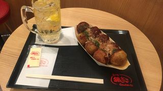 たこ焼きにハイボール！