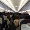 座席は狭くはなかった
