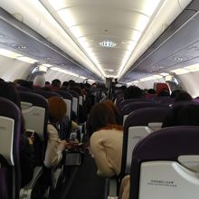 往復とも満席だった福岡ー香港間