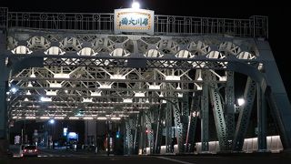 フォトジェニックな橋