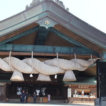 最大級のしめなわ