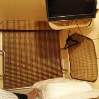 液晶テレビが打ち付けてある