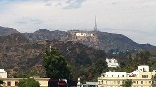 ハリウッドサイン 