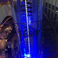 RED SKY　ワインセラーは圧巻