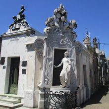 ルフィーナ・カンバセレスのお墓