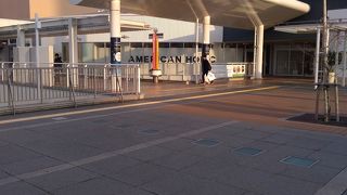 さいたま新都心駅すぐのとても大きなショッピングモール