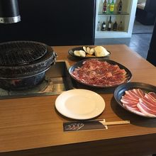 焼肉食べ放題