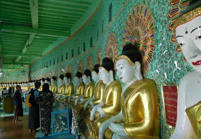 たくさんの仏像