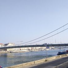 シンプルな橋