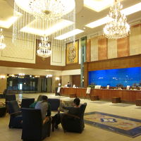 贅沢を尽くしたロビーです！