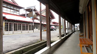 黒石のメインストリート