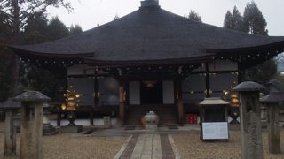 弘法大師を祀っている