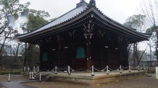 仏典などを保管