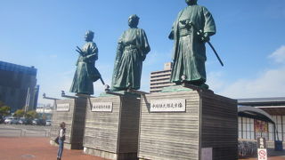 今の高知駅ではランドマーク的な存在です