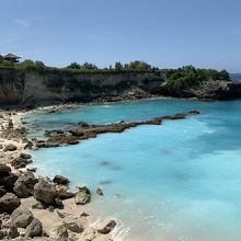 チュニガン島の海は本当に綺麗な色で、癒されました。