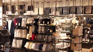 とっさに必要な旅行グッズもそろいます