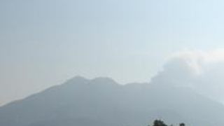 煙もくもく桜島