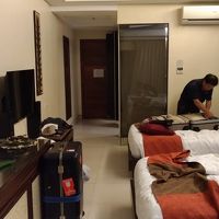 3人だと少し狭いけど部屋は綺麗