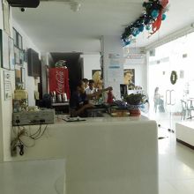 私は格安カラオケボックスが大のお気に入りです。