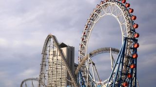 入園無料の都心遊園地！