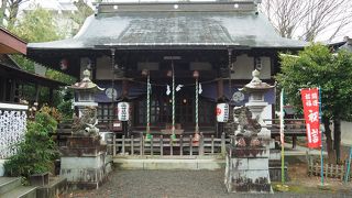 大月駅近くの神社
