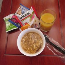 JALサクララウンジ (上海浦東国際空港)