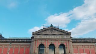 すばらしい建物