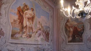 ヴィラ ヴァルマラーナ アイ ナーニ