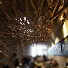 夕方です。雰囲気素敵です。