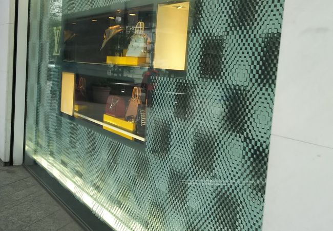 ルイ ヴィトン 新宿高島屋店 クチコミ アクセス 営業時間 信濃町 千駄ヶ谷 フォートラベル