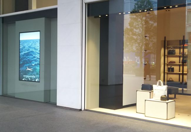 ボッテガ ヴェネタ 新宿高島屋店 クチコミ アクセス 営業時間 信濃町 千駄ヶ谷 フォートラベル