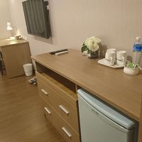 冷蔵庫やポットなど一通り揃っています