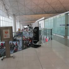 カンタス航空(JAL)香港ラウンジ(香港国際空港)
