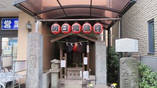 石造道標が残っています