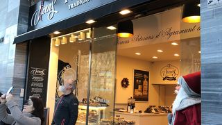 スペイン老舗菓子店