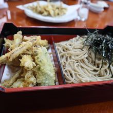 ワカサギのてんぷらせいろ