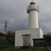 越前岬に建つ可愛らしい灯台