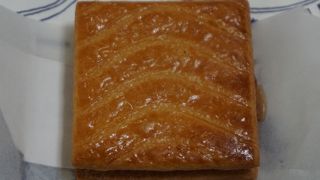 キャラメルサンドビスケット