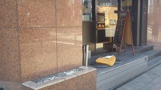 朝早くから営業していました。