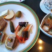 カクテルアワーの料理