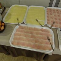 朝食　メニューはやや少なめ